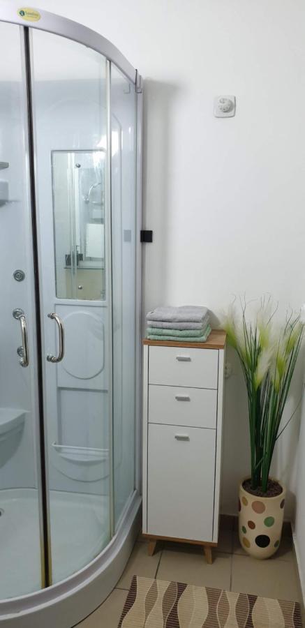 Goldapartman Salgótarján 外观 照片